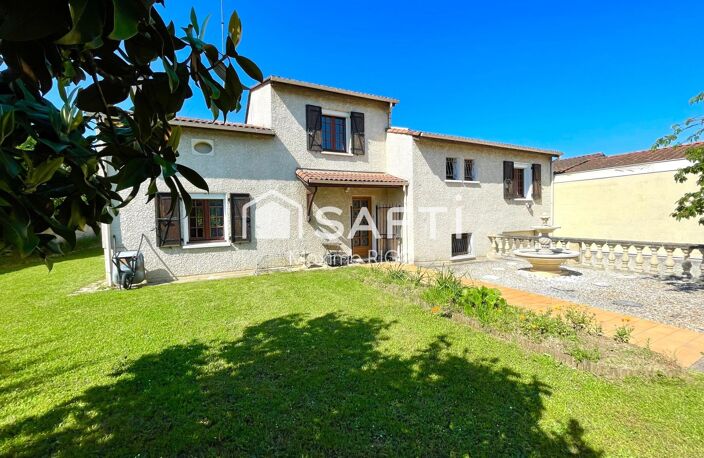 Villa 8 pièces 163m² avec piscine en centre-ville — photo 2