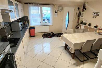 Maison 4 pièces 299250 €