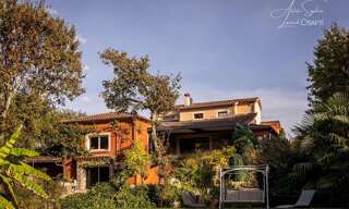 Maison 8 Pièces 238 m² à vendre à Ruoms (07120)