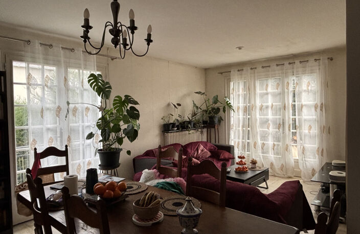 Maison - 137,35 m2 - Route de Bonneuil Matours — photo 2