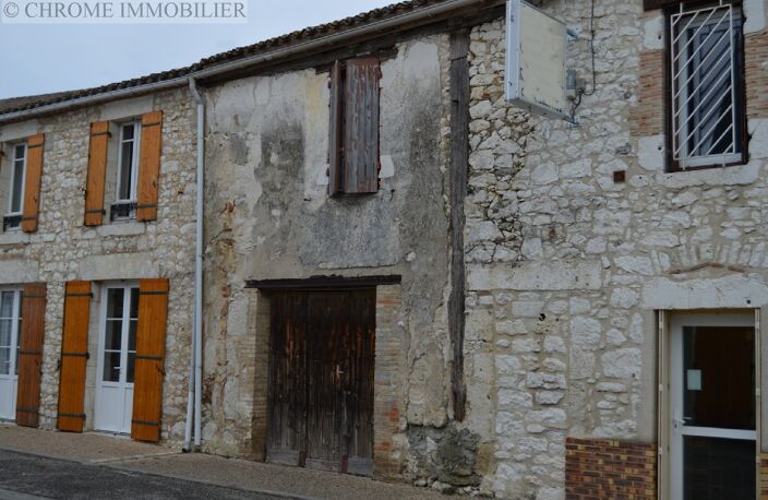 Immeuble en pierre - à rénover — photo 2
