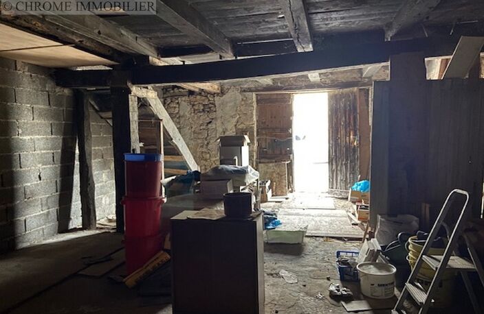 Immeuble en pierre - à rénover — photo 5