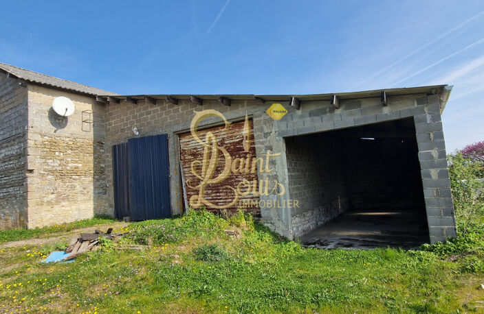 BATIMENT A MULTIPLES USAGES DE 250 M2 — photo 2