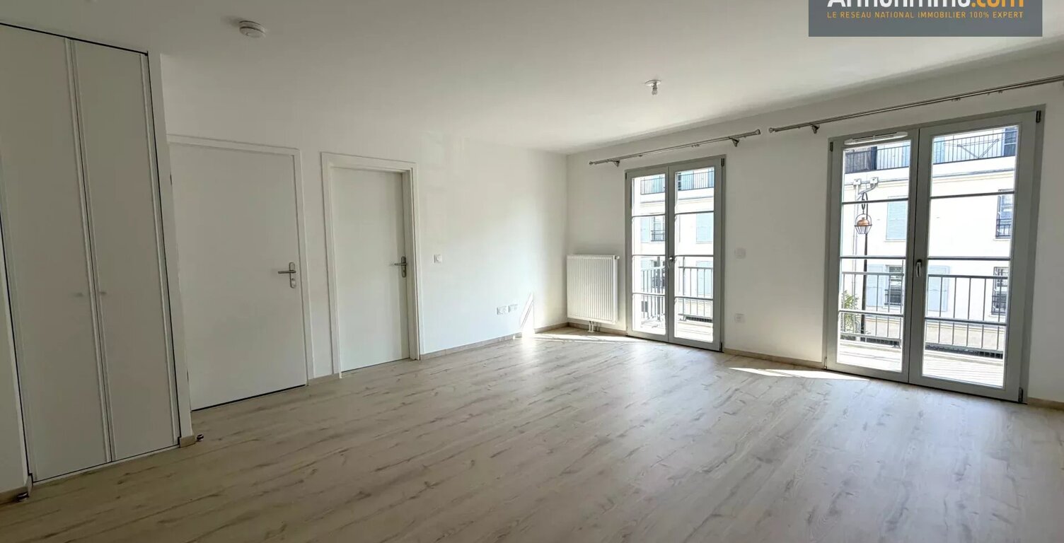 A louer, Compiègne appartement 1 chambre, parking — photo 1