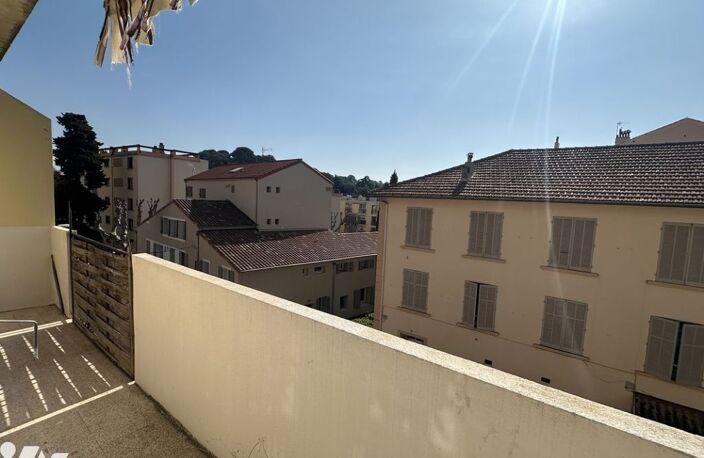 Vente appartement 3 pièces 66 m² Toulon (83100) — photo 4