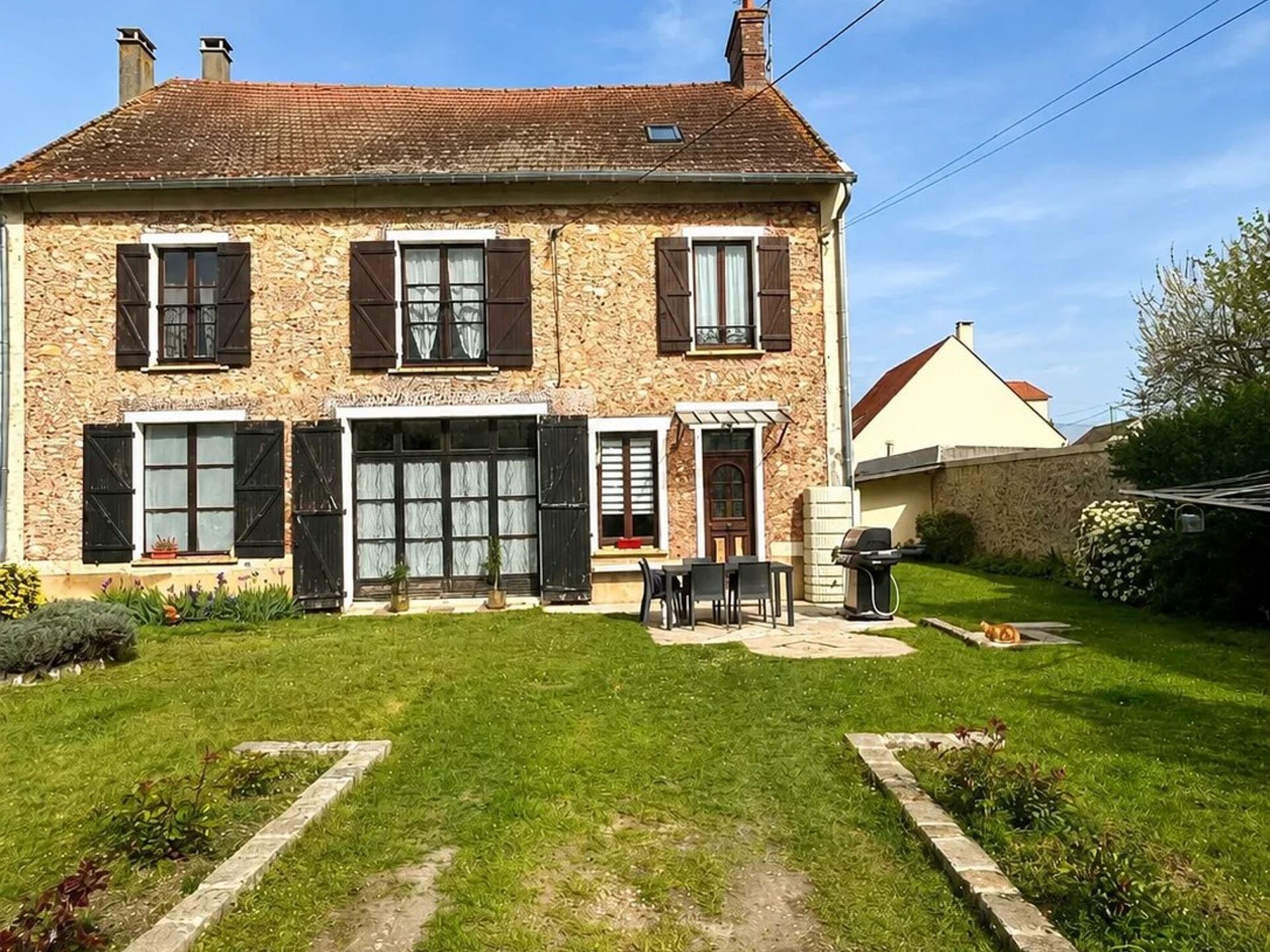 Maison 7 pièces 270 m² · à Moisenay · 270 m² · 462 000 €