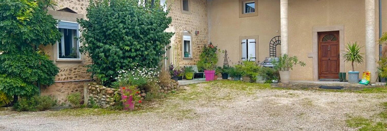 Maison 10 Pièces 4478 m² à vendre à Beausemblant (26240)