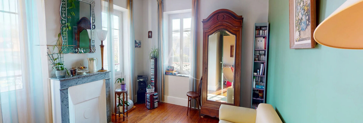 Maison 7 Pièces 179 m² à vendre à Vrigny (45300)