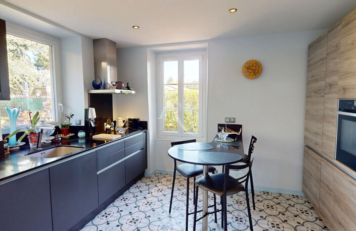 Maison 180 m² - 5 chambres — photo 3