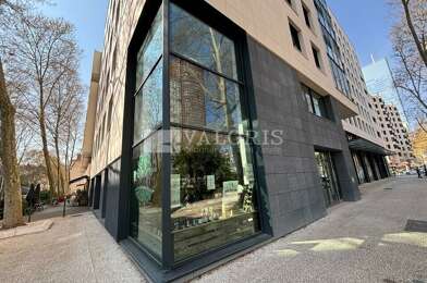 Commerce  3332 €