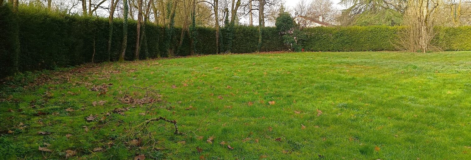 Terrain  2639 m² à vendre à Saint-Lieux-lès-Lavaur (81500)