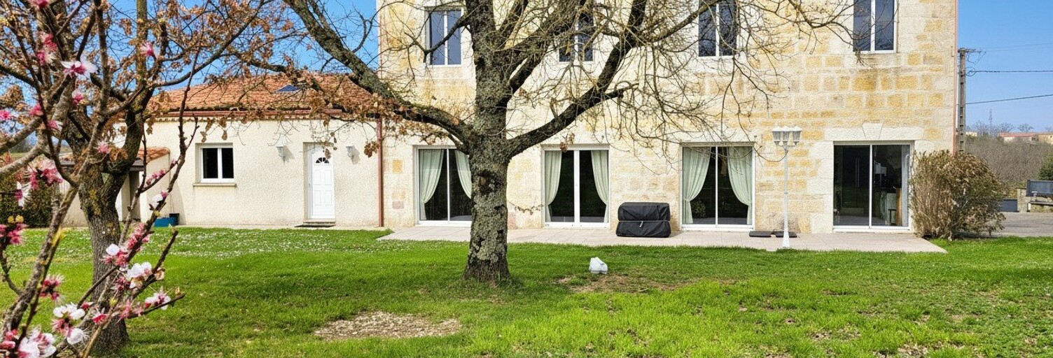 Maison 7 Pièces 195 m² à vendre à Castelnau-de-Montmiral (81140)