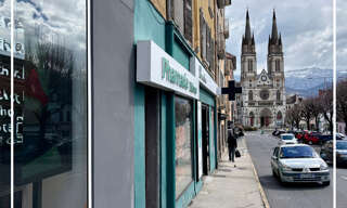 Commerce  408 m² à vendre à Voiron (38500)