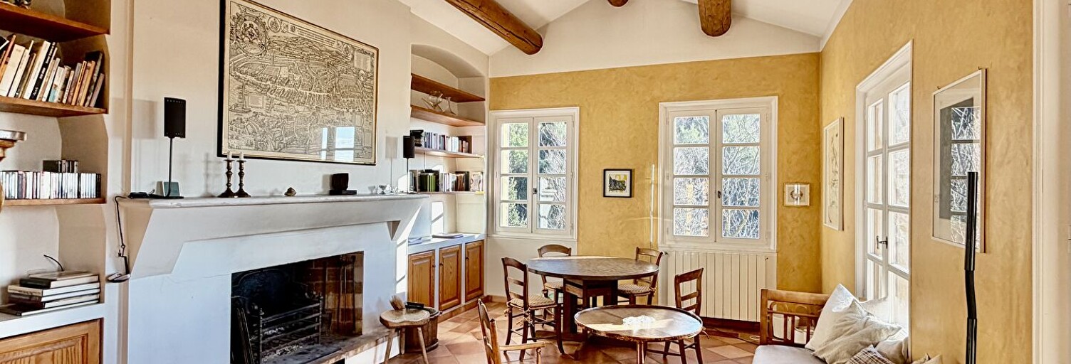 Maison 6 Pièces 126 m² à vendre à Séguret (84110)