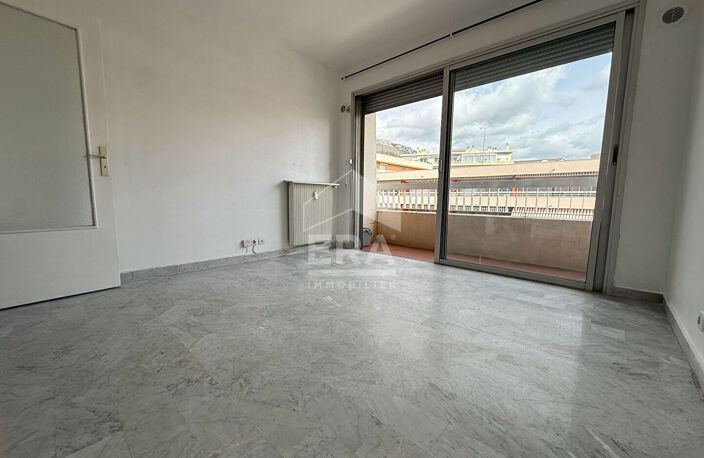 Appartement Vence 1 pièce(s) 21.8 m2 — photo 2