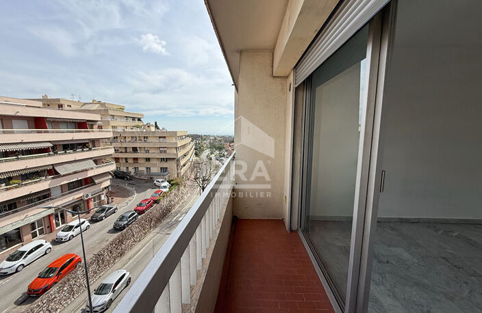 Appartement Vence 1 pièce(s) 21.8 m2 — photo 4