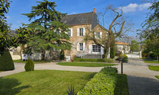 Maison 9 Pièces 274 m² à vendre à Bellevigny (85170)