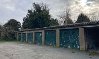 Garage  14 m² à louer à Nantes (44300)