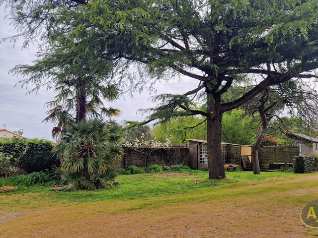 Maison 3 chambres grande parcelle bourg de Cugand — photo du bien