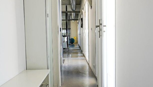 Bureau 2 pièces  à louer Castries 34160