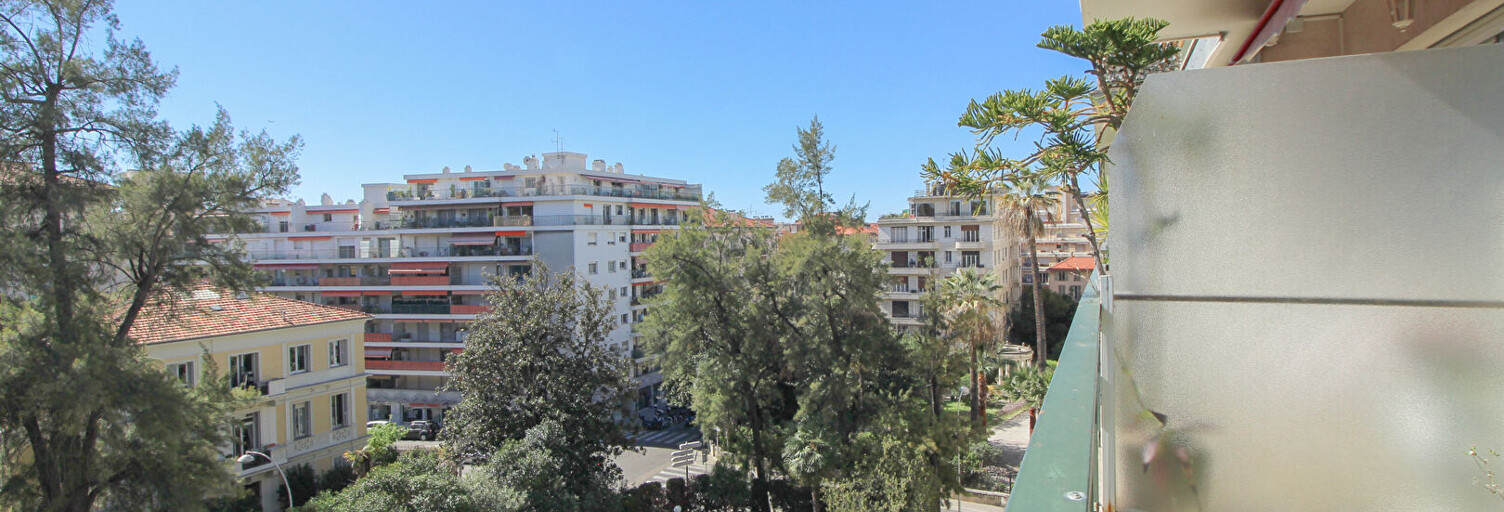 Appartement 3 Pièces 81 m² à louer à Nice (06000)