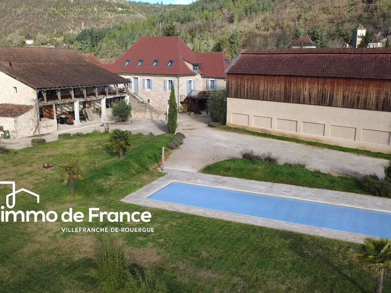 Propriété de 370 m² habitable, maison et gîte, 10 chambres, piscine sur 6403 m² de terrain plat — photo 1