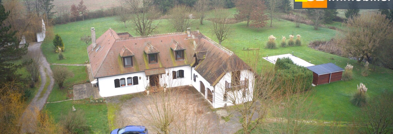 Maison 12 Pièces 291 m² à vendre à Dole (39100)