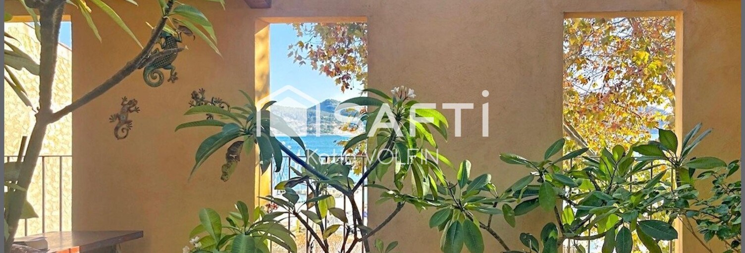 Appartement 5 Pièces 98 m² à vendre à Saint-Cyr-sur-Mer (83270)