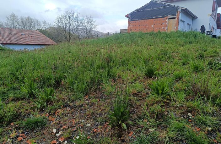 Terrain de 853m2 près dû centre d Urrugne — photo 2