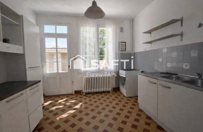 Charme et potentiel - 3 chambres - garage — photo 3