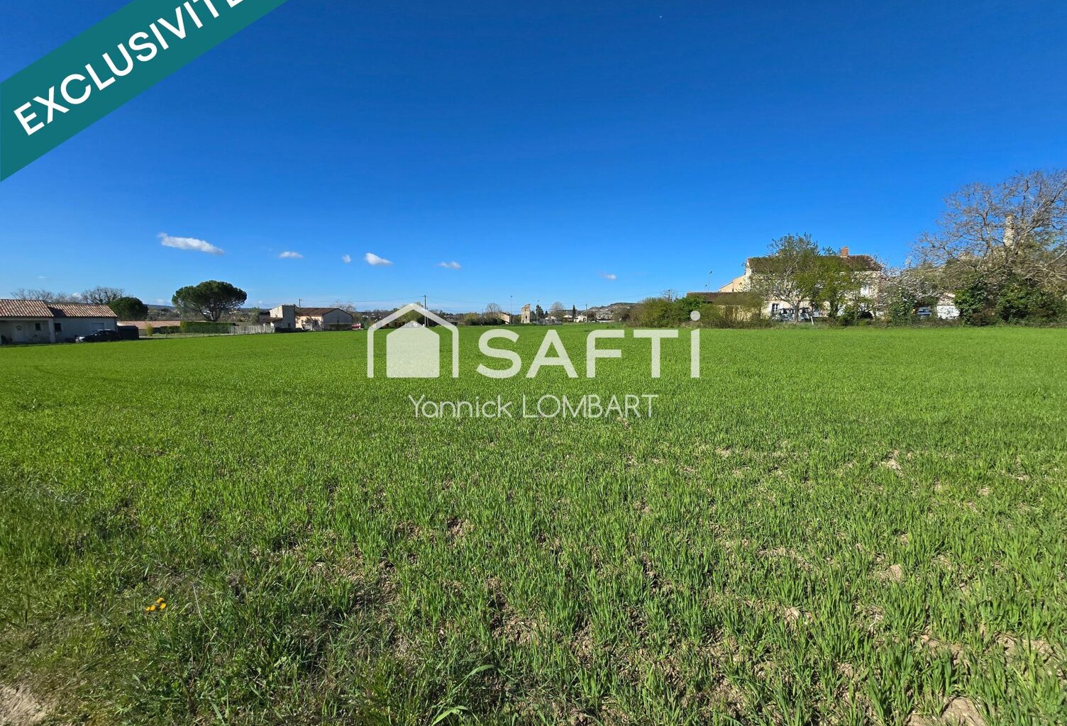 Terrain constructible de 1738 m² à 10 minute d'Albi — photo 1