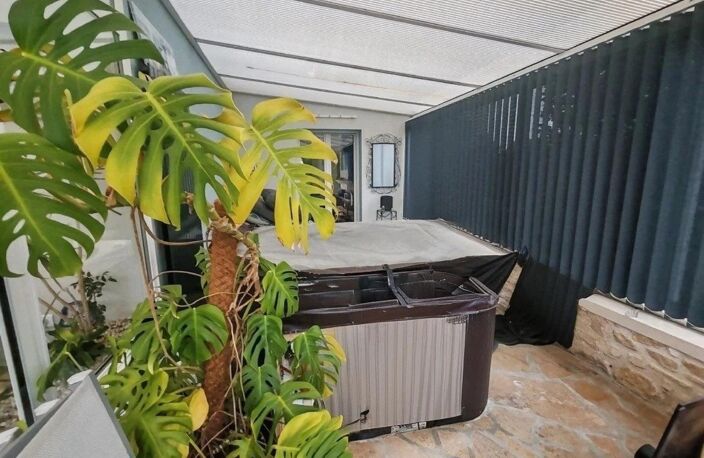 MAISON DE 190M2, 6pieces, 4 chambres,3860M2 de terrain — photo 2