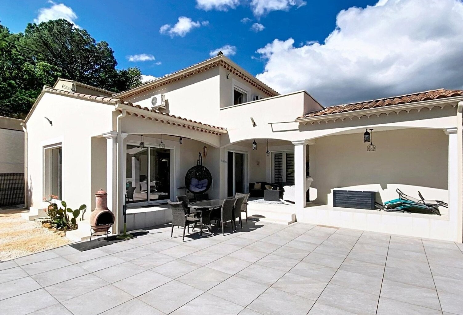 COLOMBIER  UNE MAISON OÙ TOUT EST RÉUNI POUR SE SENTIR CHEZ SOI — photo 1