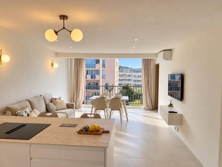 Saint-Tropez : appartement clé en main avec parking — photo 1