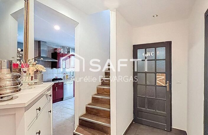 Maison familiale offrant de beaux volumes et un cadre de vie agréable — photo 2