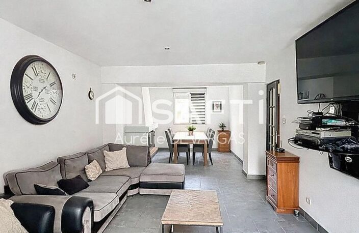Maison familiale offrant de beaux volumes et un cadre de vie agréable — photo 3