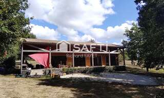 Maison 5 Pièces 150 m² à vendre à Saint-Bonnet-sur-Gironde (17150)