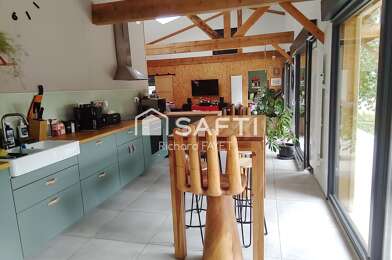 Maison 5 pièces 275000 €