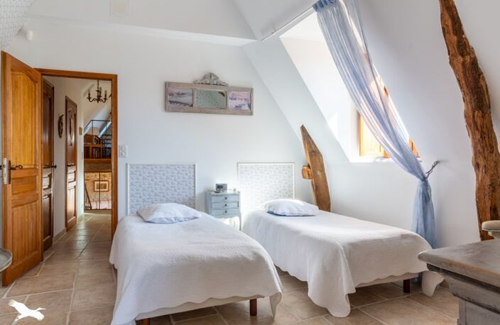 Maison en pierre de 7 pièces principales — photo 5
