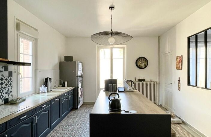 Maison en pierre de 11 pièces principales — photo 4