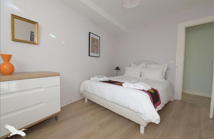 Appartement de 5 pièces principales — photo 2