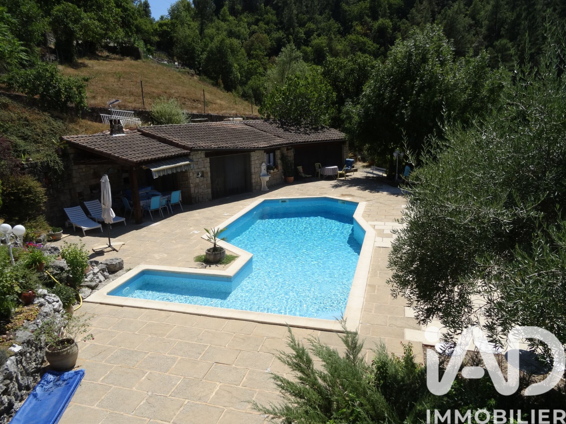 Vente Maison/villa 8 pièces - Photo 3