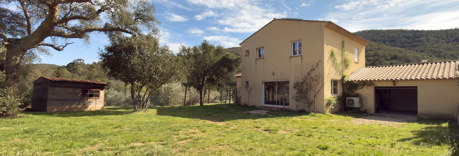 Maison 6 Pièces 131 m² à vendre à Collobrières (83610)