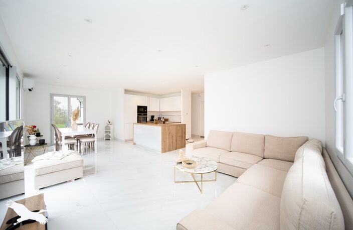 Contemporaine de 4 pièces principales — photo 2