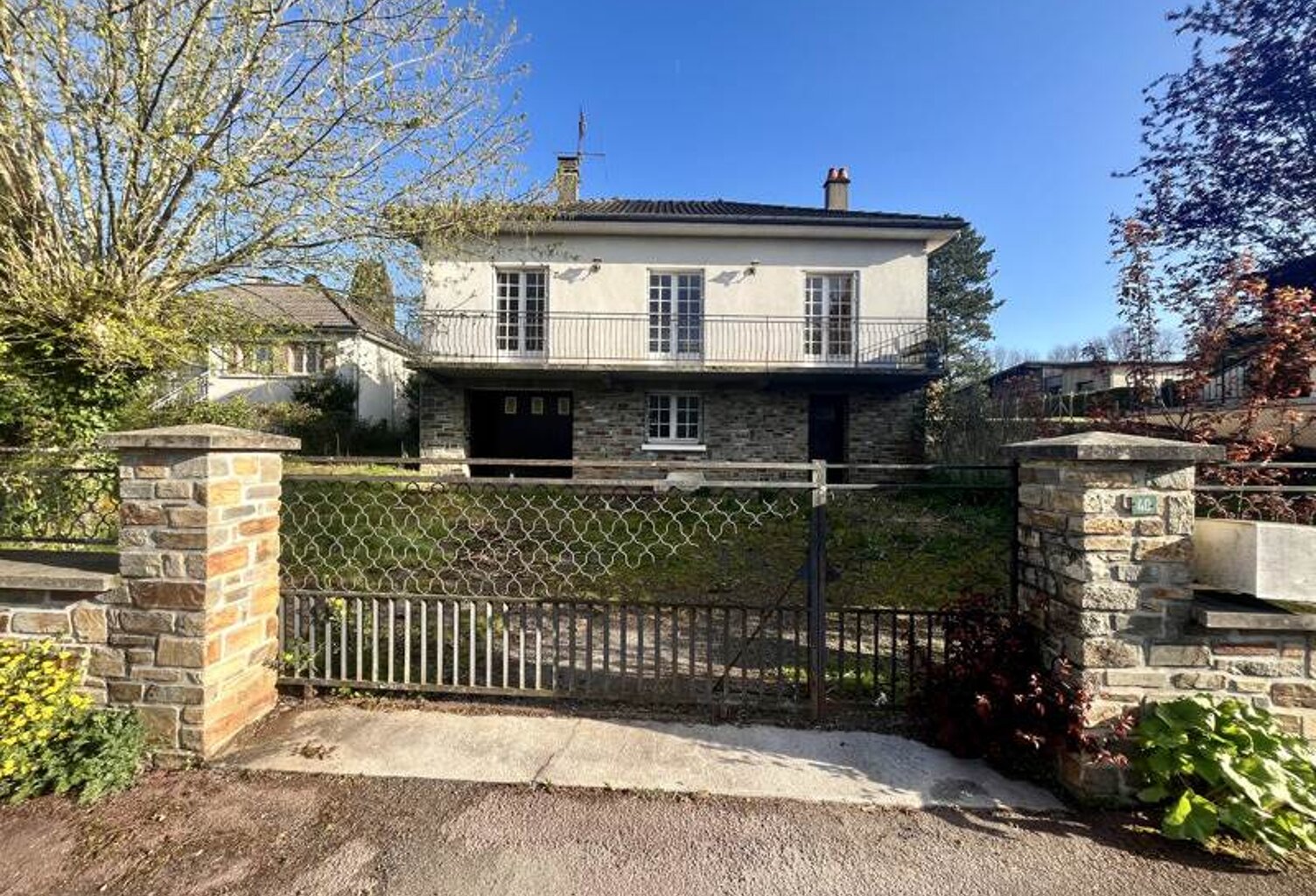 Pavillon de 4 pièces principales — photo 1