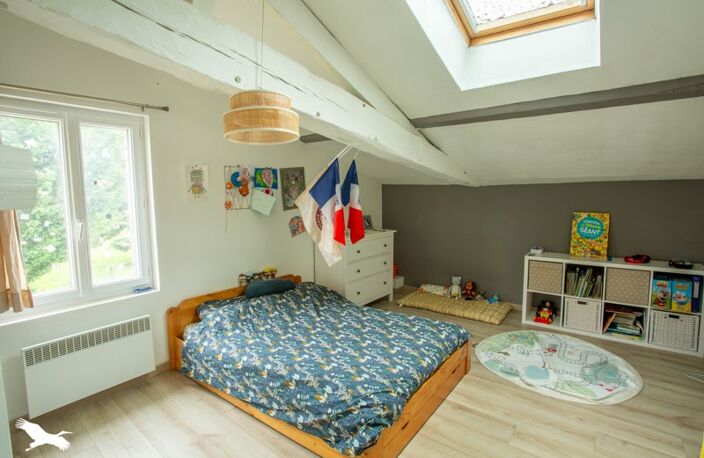 Maison en pierre de 6 pièces principales — photo 5