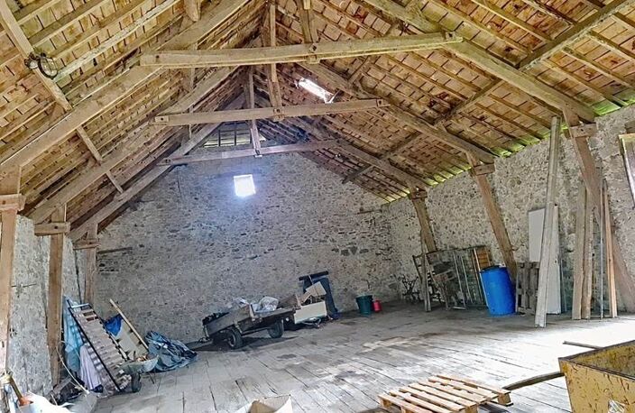 Grange de 1 pièces principales — photo 4
