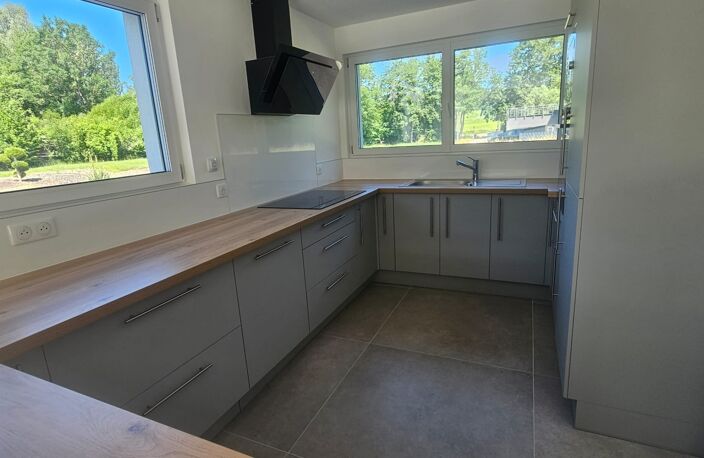 Vente Maison/villa 5 pièces — photo 2