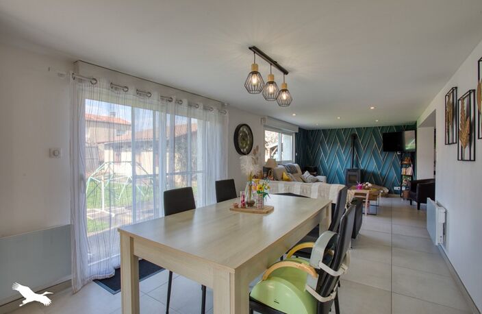 Vente maison 6 pièces 135 m² Biars-sur-Cère (46130) — photo 2
