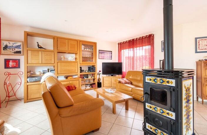 Contemporaine de 6 pièces principales — photo 4